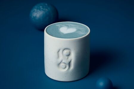 Голубая матча