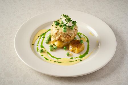 Котлета из судака и щуки с картофелем конфи