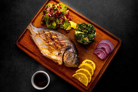 Дорадо на гриле