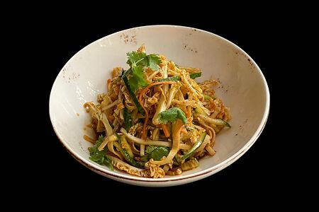 Салат из овощей с тофу