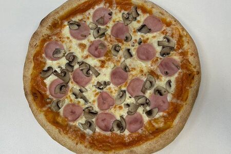 Пицца с ветчиной и грибами 30 см