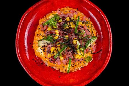 Горячее поке с тунцом