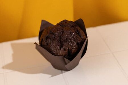 Маффин шоколадный с шоколадной крошкой