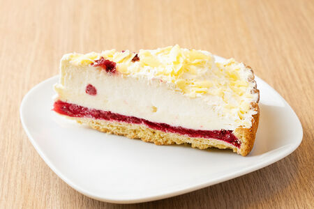 Брусничный торт