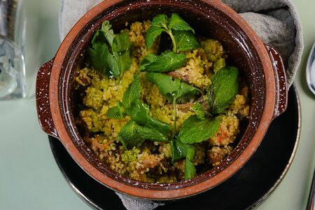 Кускус с томленым ягненком и овощами