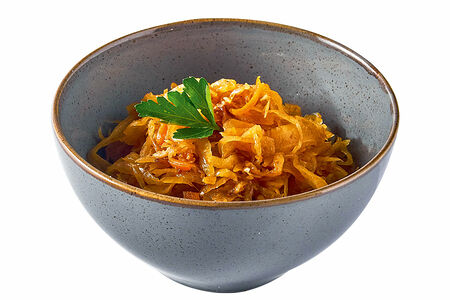 Капуста, тушёная с беконом