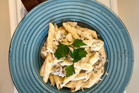 Пенне с говядиной с грибами 