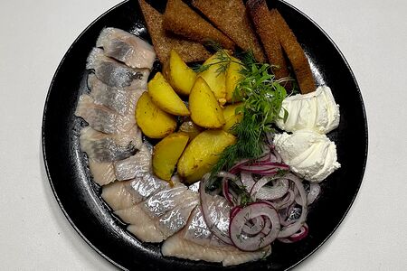 Сельдь слабосоленая 