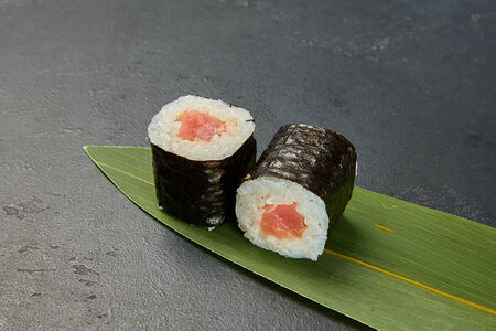 Маки с тунцом