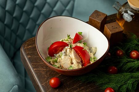 Салат Теплый с куриной грудкой