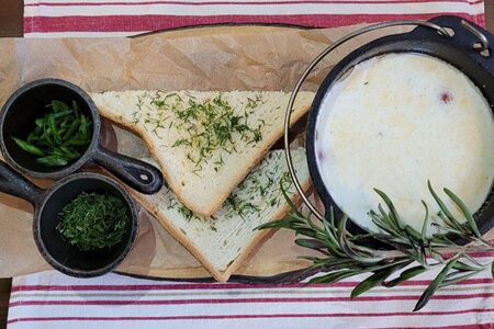 Сливочная уха с белой рыбой