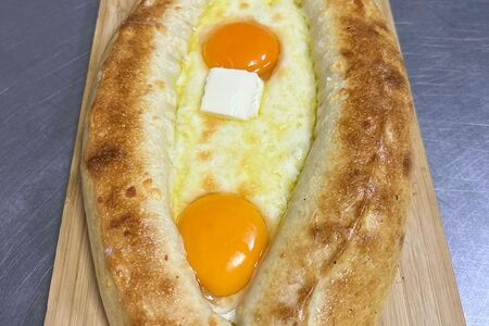 Хачапури по-аджарски