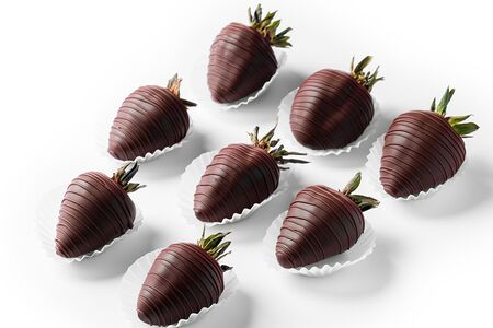 Клубника в темном шоколаде 