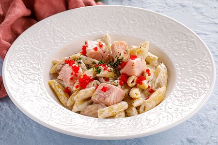 Паста с лососем