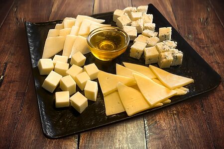 Сырная нарезка