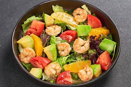 Фреш-салат с креветками и авокадо