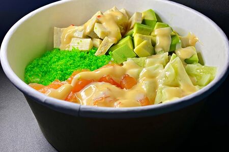 Поке с лососем 