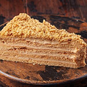 Десерт Медовик