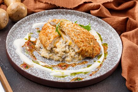 Шницель куриный фаршированный сыром грибным булгуром 