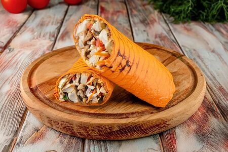 Шаверма в сырном лаваше