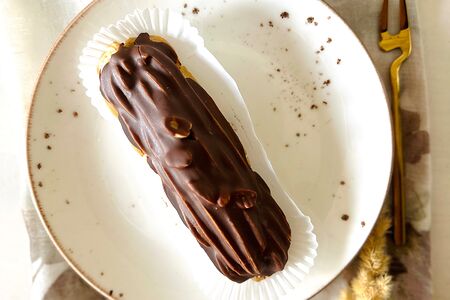 Эклер Сникерс