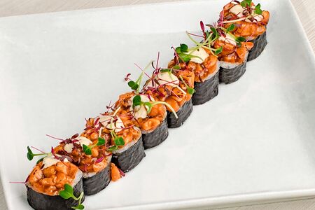 Ролл Лосось с трюфельным соусом