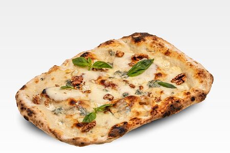 Римская пицца четыре сыра