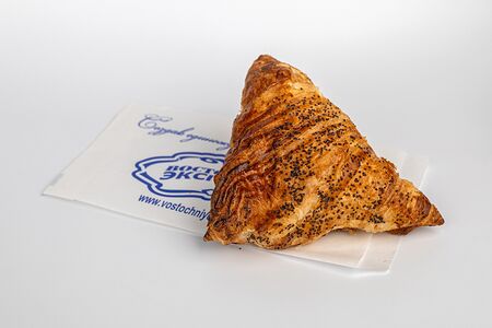 Самса с сыром и зеленью