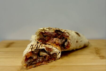 Мини-шаурма с говядиной