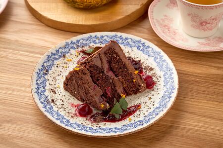 Торт из темного шоколада 