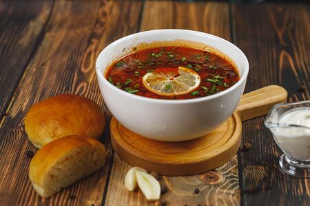 Солянка с копченостями