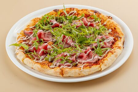 Пицца с ростбифом