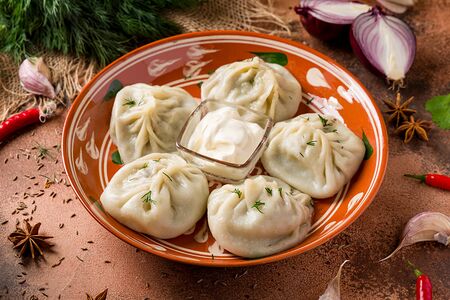 Манты с говядиной