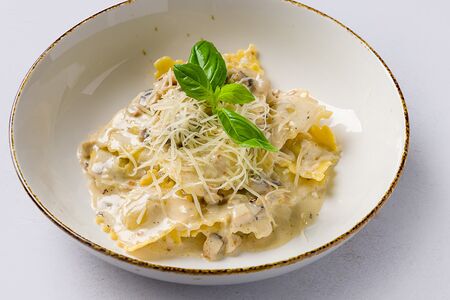 Равиоли с белыми грибами