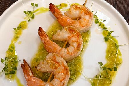 Шашлык из тигровых креветок