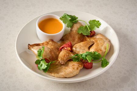 Цыплёнок тандури, соус паприка