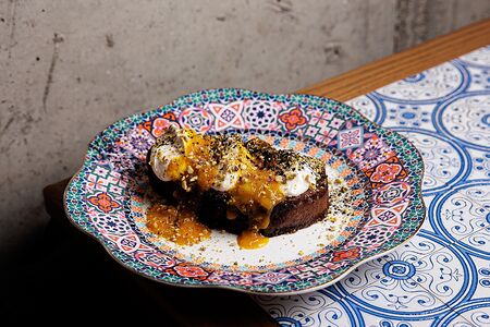 Банана-кейк с манговым муссом