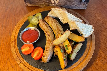 Жареные колбаски по-мексикански