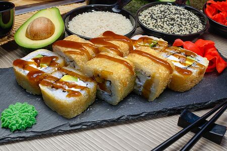 Горячий ролл Сегун