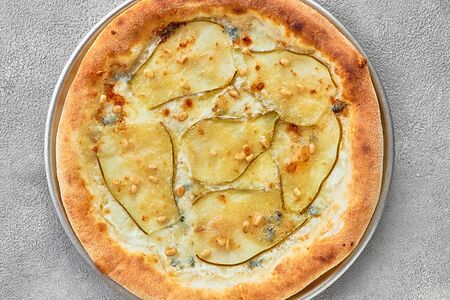 Груша и горгонзола