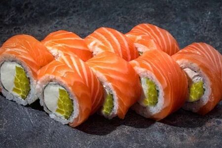 Ролл Филадельфия c такуаном