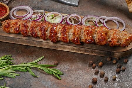 Люля из курицы с сыром сулугуни