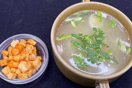 Куриный суп-лапша