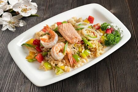 Рис с морепродуктами