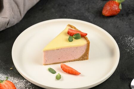 Чизкейк клубника
