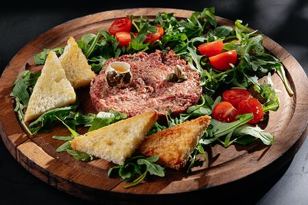 Тартар из мраморной говядины