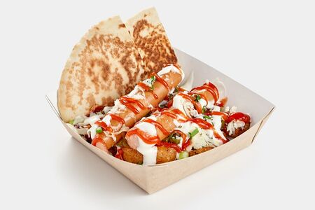 Картошка-бокс с колбасками