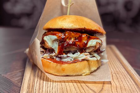 Чиназес бургер