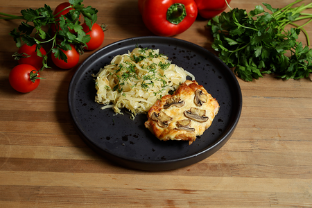 Горбуша запеченная с грибами 115г