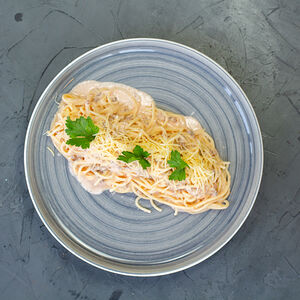 Спагетти с курицей